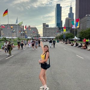 Meet your Posher, Nhu